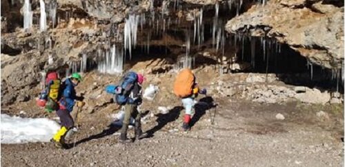 صعود مشترک کوهنوردhk منطقه آزاد قشم و استان کهکیلویه و بویر احمد به دنا