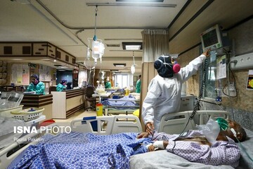 خیز دوباره کرونا در اصفهان/واکسن روسی به کارکنان بخش آی سی یو تزریق شد