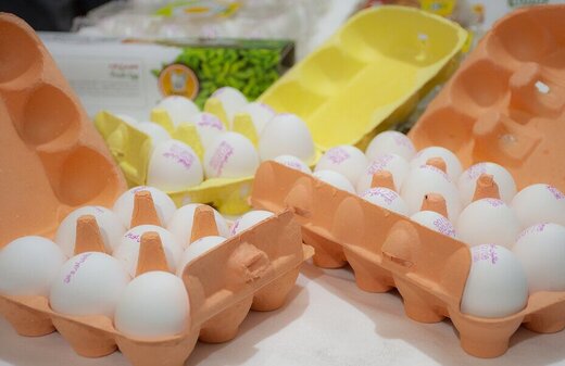 فقط تخم‌مرغ‌هایی را بخرید که در یخچال نگهداری می‌شود