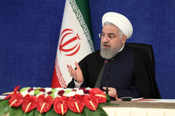 روحاني: التطعيم ضد كورونا سيبدأ في ايران الشهر القادم
