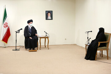 تصاویر | دیدار خانواده شهید فخری‌زاده با رهبر انقلاب