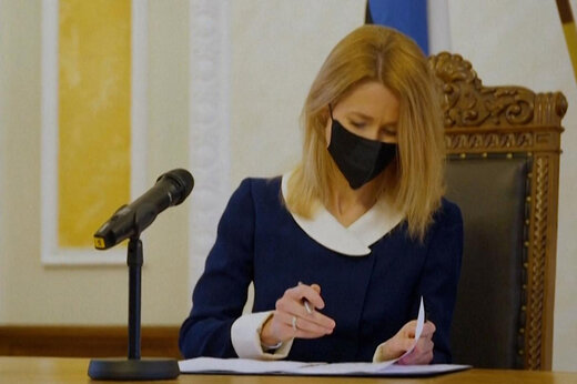 ببینید | قدرت در استونی به طور کامل به دست زنان افتاد