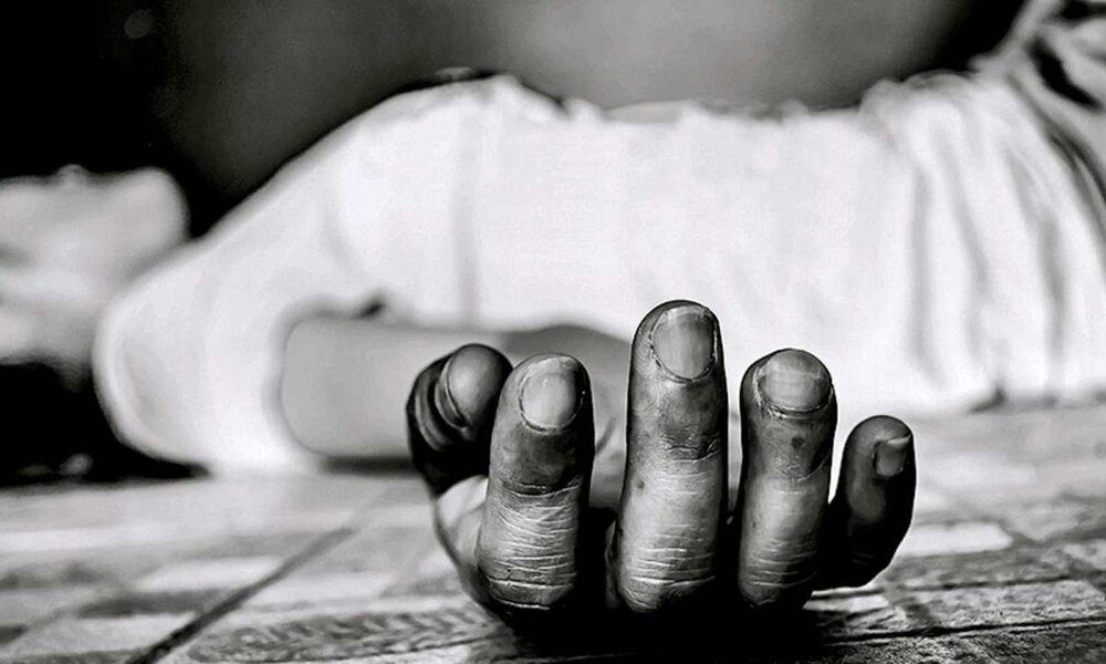 ببینید | لحظه تلخ و هولناک خودکشی یک دختر 21 ساله