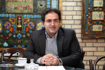از خطوط لوله شوروی تا کریدورهای انرژی اوراسیا: صادرات گاز روسیه به ایران از طریق جمهوری آذربایجان