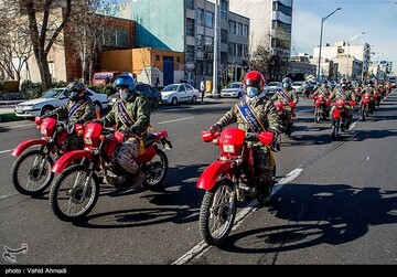 رژه موتور سواران در سالروز ورود امام خمینی(ره)