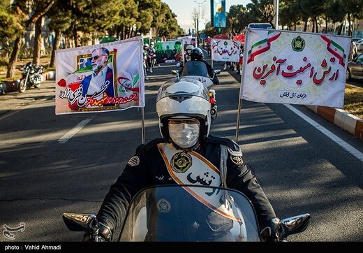 رژه موتور سواران در سالروز ورود امام خمینی(ره)