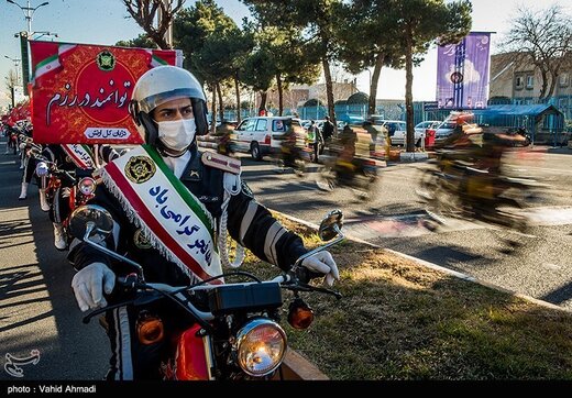 رژه موتور سواران در سالروز ورود امام خمینی(ره)