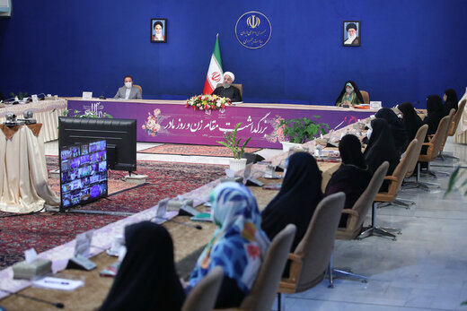 روحانی: در هر انتخاباتی اگر زنان وارد صحنه شوند، منتخب آنها پیروز می شود