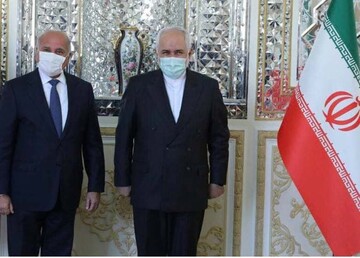 Iran, Iraq FMs hold first round of talks in Tehran