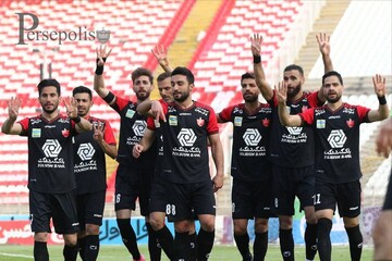 بازتاب مشکی پوش شدن پرسپولیس در فرانسه