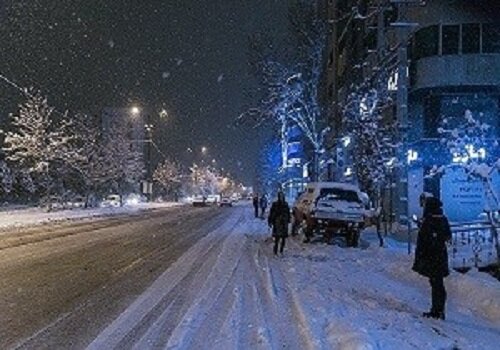 باد و باران تا سه روزه آینده در همدان ادامه دارد/ بارش برف در ارتفاعات
