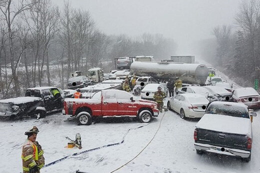ببینید | تصادف وحشتناک و زنجیره‌ای  ۴۰ خودرو در آمریکا