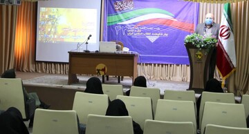 وظیفه مادران تربیت نسلی است که صرفه جویی را یک ارزش بدانند
وظیفه مادران تربیت نسلی است که صرفه جویی را یک ارزش بدانند