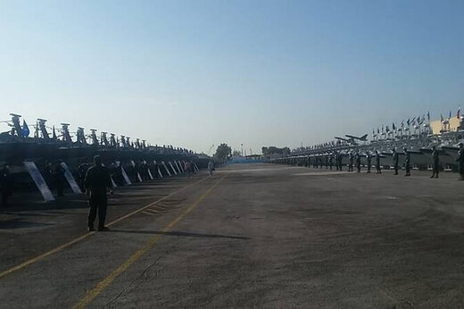 ببینید | الحاق ۳۴۰ شناور حامل انواع موشک و راکت به نیروی دریایی سپاه