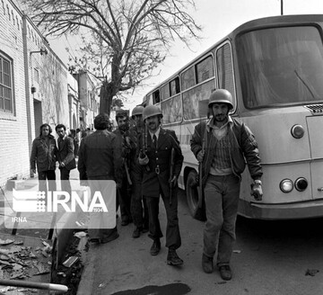 ۲۱ بهمن ماه/ روز پر التهاب انقلاب