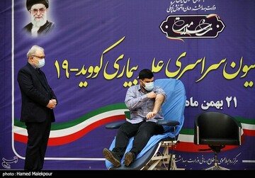 آغاز واکسیناسیون سراسری علیه کرونا در ایران