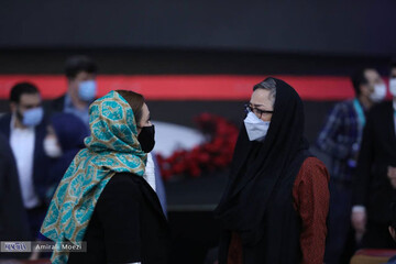 تصاویر | قاب‌های تماشایی و دیدنی از اختتامیه جشنواره فیلم فجر