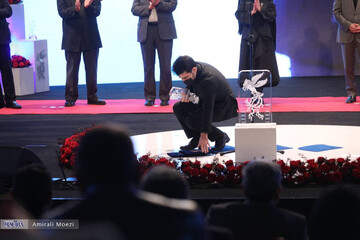 زن و شوهری که سیمرغ گرفتند و باهم تصادف کردند