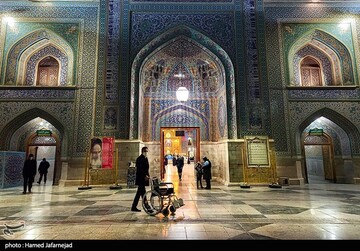 حال و هوای حرم امام رضا(ع) در روزهای کرونایی