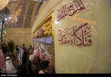 حال وهوای حرم امام حسین (ع) در شب جمعه