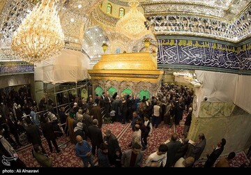 حال وهوای حرم امام حسین (ع) در شب جمعه