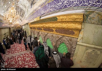 حال وهوای حرم امام حسین (ع) در شب جمعه