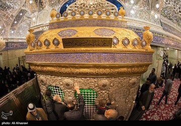 حال وهوای حرم امام حسین (ع) در شب جمعه