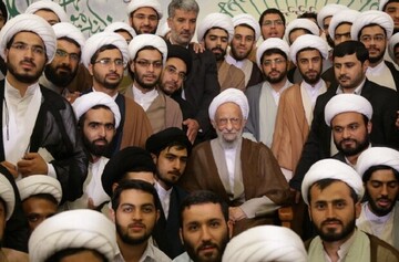  دو فقیه حاضر در شورای فقهای جبهه پایداری حاضر به اعلام نام شان نیستند 