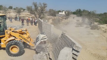 ۵۹۰ مترمربع از اراضی خالصه دولتی به ارزش ۵۹۰ میلیون ریال در روستای خالدین قشم رفع تصرف شد