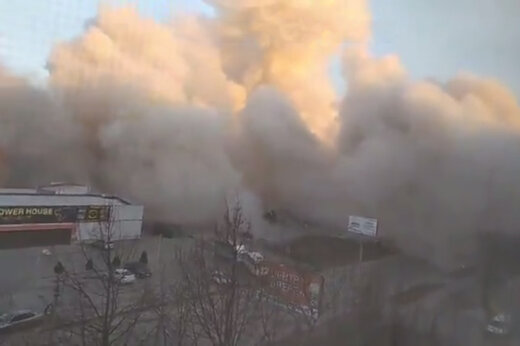 ببینید | نابودی کامل یک هایپر مارکت در انفجار اوستیا