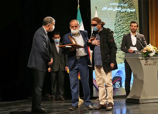 برندگان پانزدهمین جشنواره شعر فجر معرفی شدند
