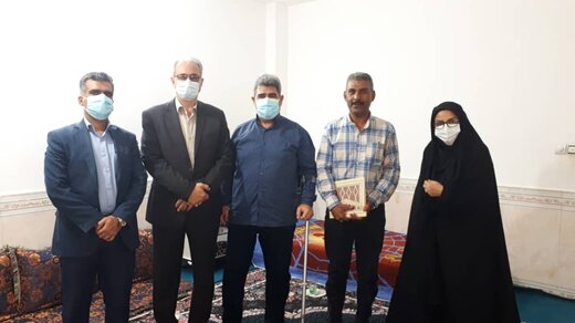 دیدار مشاور مدیرعامل سازمان منطقه آزاد قشم با سه تن از آزادگان سرافراز جزیره قشم