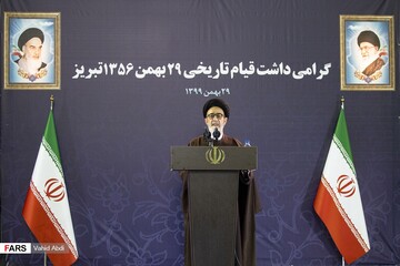 ارتباط تصویری رهبر معظم انقلاب با مردم آذربایجان شرقی