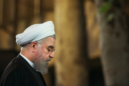 خداحافظی باشکوه روحانی /رمزگشایی از دلیل حمایت توییتری مردم از رئیس‌جمهور و وزرا