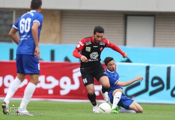 قهرمانی پرسپولیس در نیم فصل‌ با آتش‌بازی مقابل گل گهر