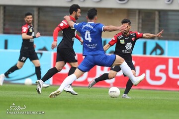 قهرمانی پرسپولیس در نیم فصل‌ با آتش‌بازی مقابل گل گهر