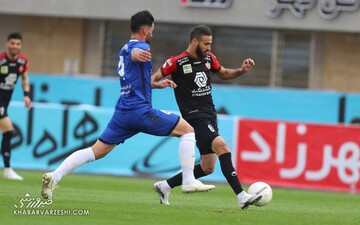 قهرمانی پرسپولیس در نیم فصل‌ با آتش‌بازی مقابل گل گهر
