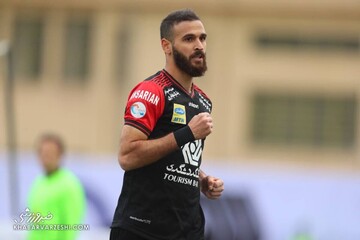 قهرمانی پرسپولیس در نیم فصل‌ با آتش‌بازی مقابل گل گهر