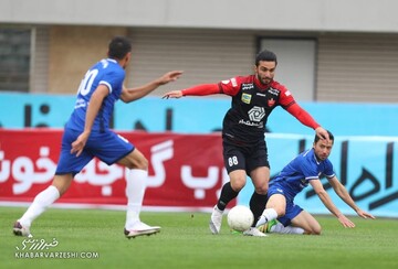 قهرمانی پرسپولیس در نیم فصل‌ با آتش‌بازی مقابل گل گهر