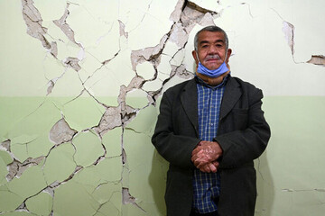 تصاویر | روزهای سخت مردم زلزله‌زده سی‌سخت