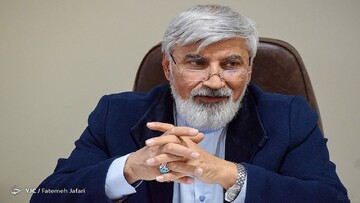 خبر یک اصولگرا از اعلام کاندیداتوری رئیسی از کنار مزار شهید سردار سلیمانی