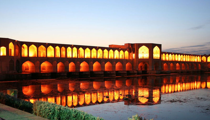 سفر با هواپیما از تهران به اصفهان