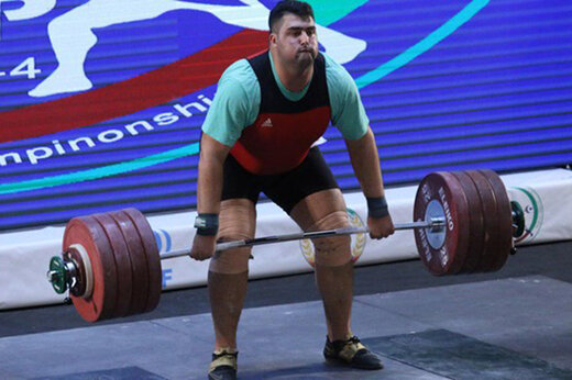 ببینید | قوی‌ترین مرد ایران استقلالی است یا پرسپولیسی؟