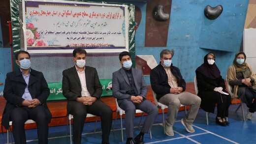 کلنگ کورت اسکواش در چهارمحال و بختیاری بر زمین خواهد خورد