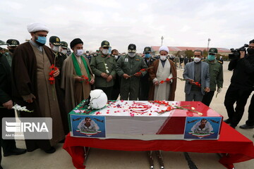 مراسم استقبال از پیکر مطهر خلبان شهید «بیرجند بیک محمدی»
