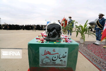 مراسم استقبال از پیکر مطهر خلبان شهید «بیرجند بیک محمدی»