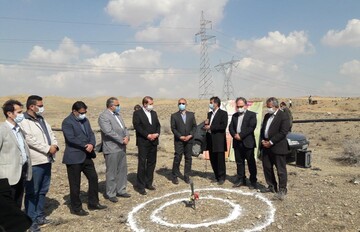 آغاز عملیات اجرایی خط ۶۳ کیلوولت شهرک صنعتی ایوانکی آغاز عملیات اجرایی خط ۶۳ کیلوولت شهرک صنعتی ایوانکی