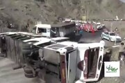 ببینید | تصادف مرگبار و خونین اتوبوس با کامیون در رودان