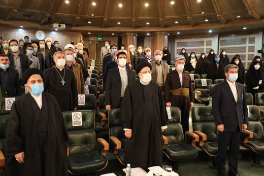 رئیسی در سفر به ارومیه: هیچ بانکی نباید واحد تولیدی را بعد از تملک، تعطیل کند