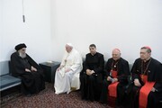 واکنش کیهان به دیدار پاپ فرانسیس با آیت‌الله سیستانی